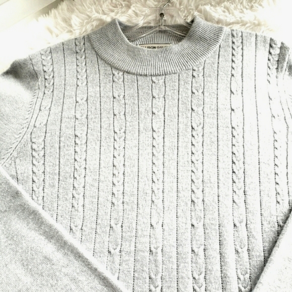 ALLISON DAILEY SWEATER SZ LG CABLE KNIT STYLING - Picture 4 of 6